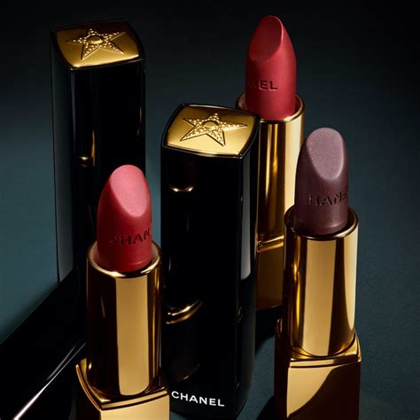 chanel rouge allure velvet la comete|chanel rouge allure velvet vie.